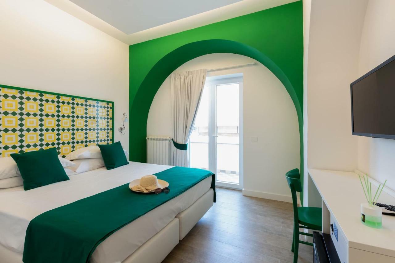 Готель Xenia House Сорренто Екстер'єр фото
