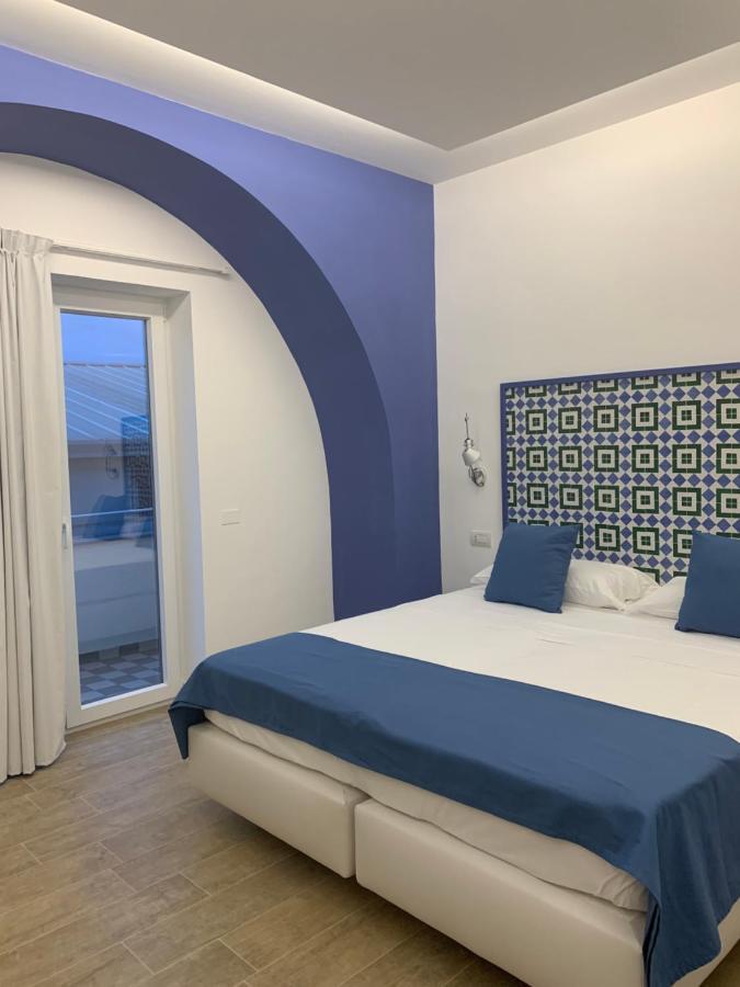 Готель Xenia House Сорренто Екстер'єр фото